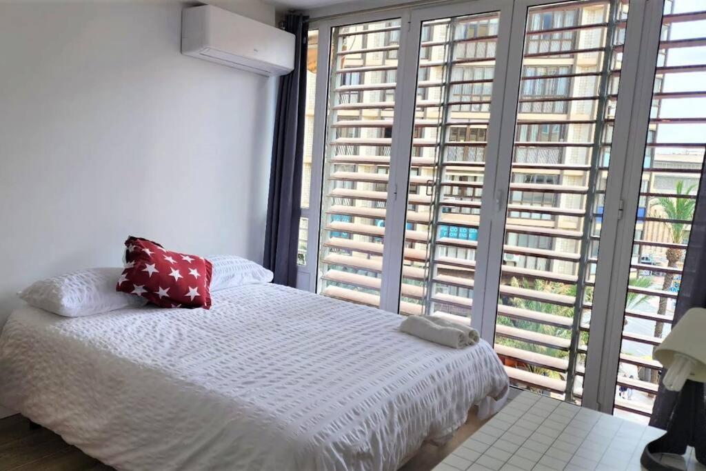 Apartamento En La Rambla Centro Alicante C Екстер'єр фото